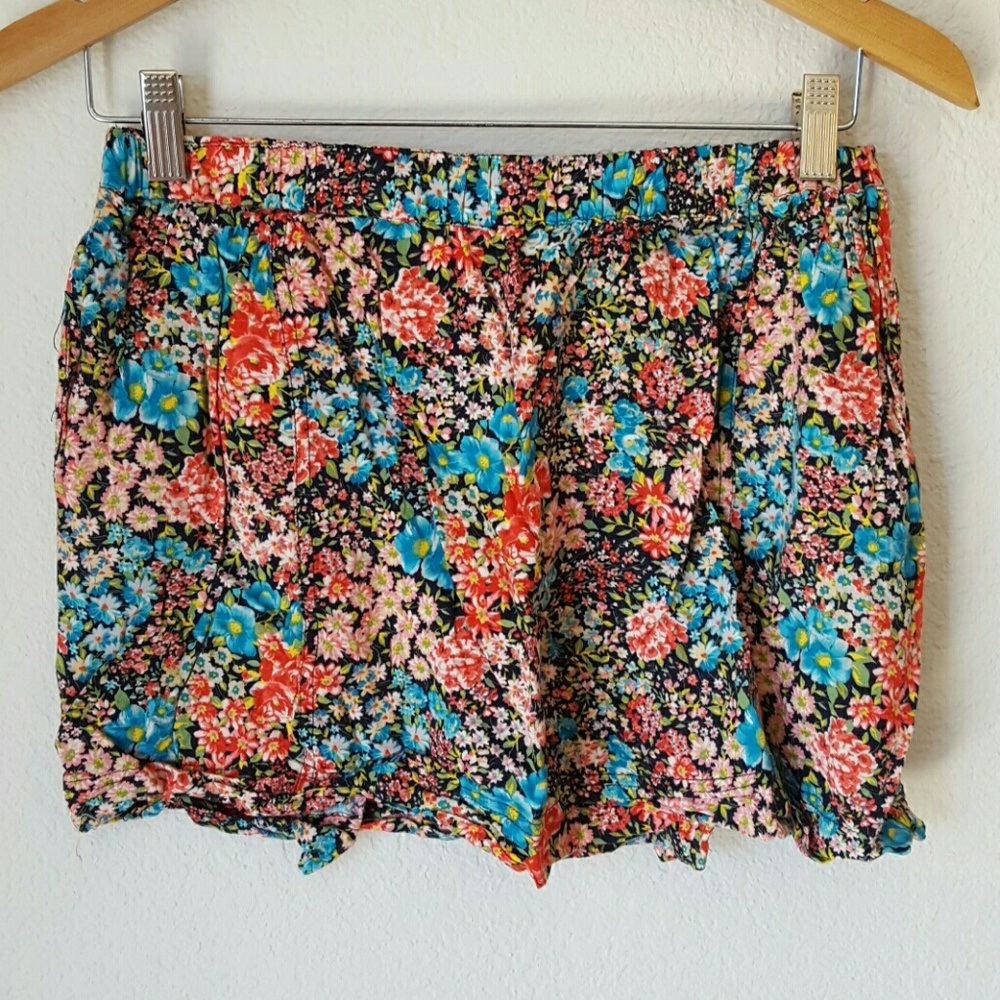 floral mini skirt w/pockets